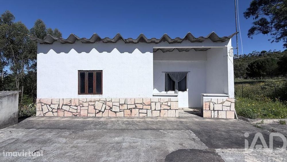 Terreno em Amiais de Baixo