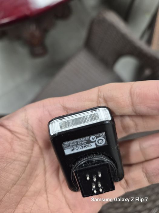 Lampa błyskowa do  aparatów cyfrowych Samsung  NX