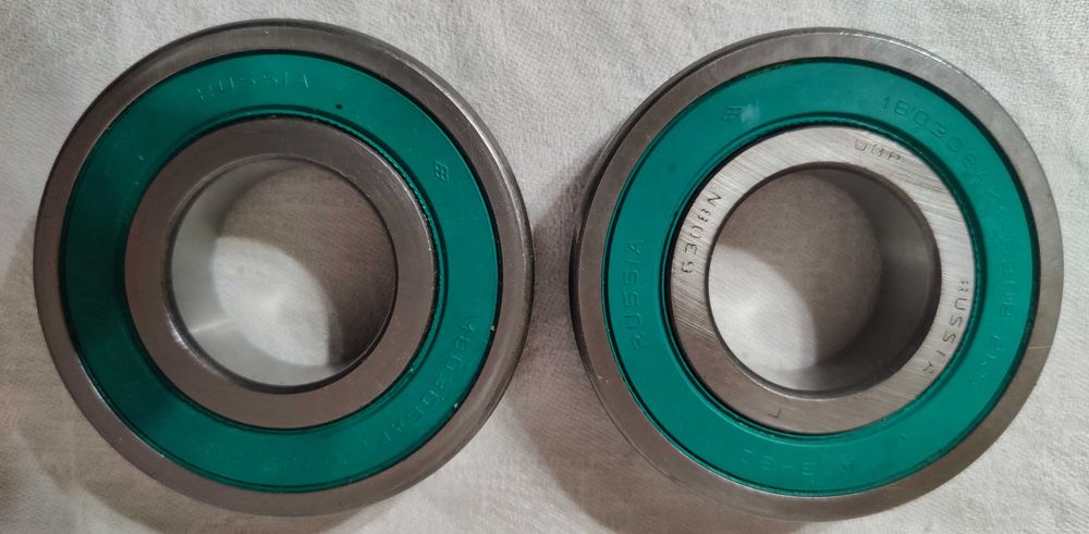 Підшипник піввісь  ГАЗ24