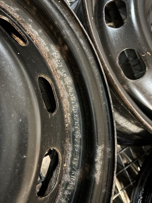 GG212 Felgi stalowe 15” 4x108 Ford czujniki TPMS