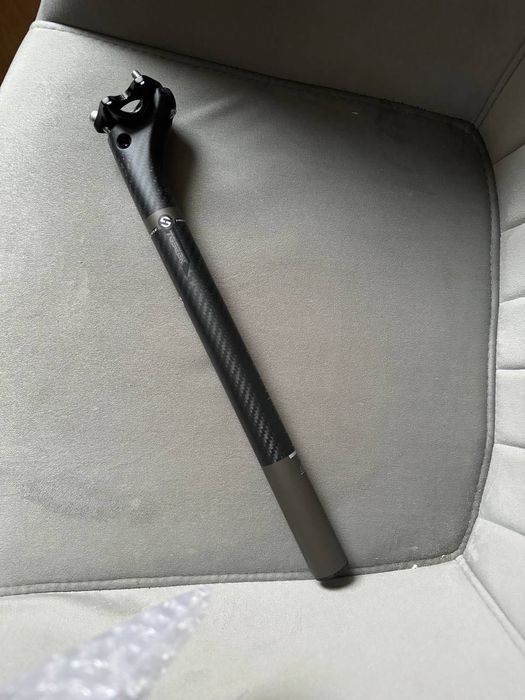 Карбоновий підсидільний штир 27.2 350 мм