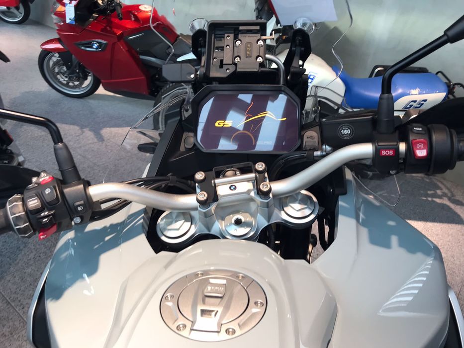 BMW GSA 850 - Full extras