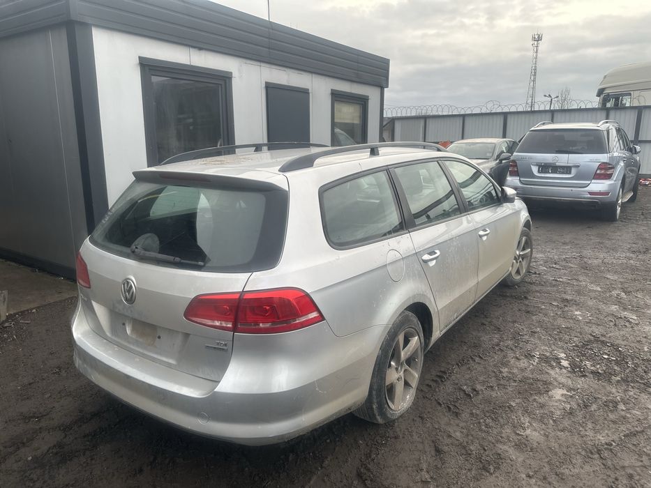 Volkswagen Passat silnik 1,6 TDI 2011r,Anglik z kluczykami