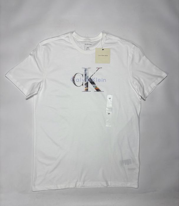 Футболкі. CAlvin Klein.  розмір C .М. Л. оригінал