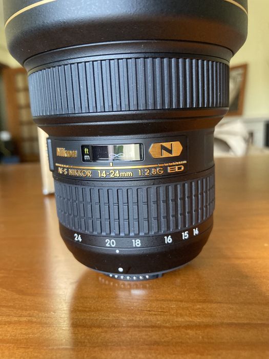 Nikon 14 24 2.8 como nova