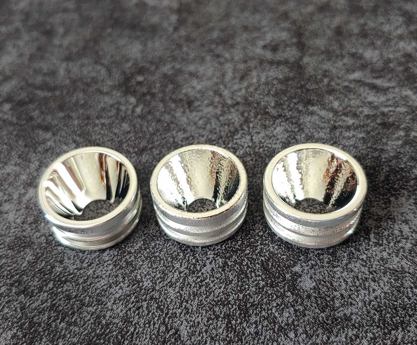 Аксесуари, зарядні до ліхтарів Convoy S2+ та подібних