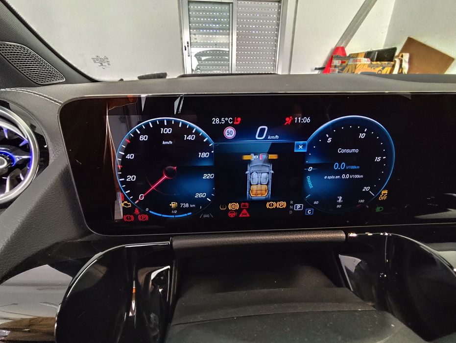 Mercedes Benz GLA 220
