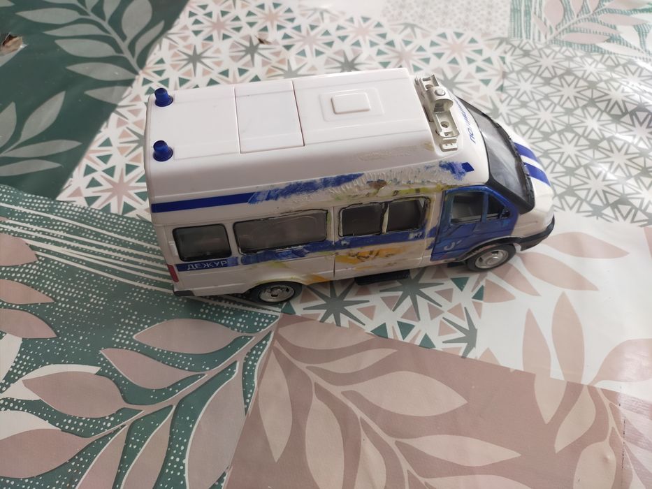 Поліцейська машина