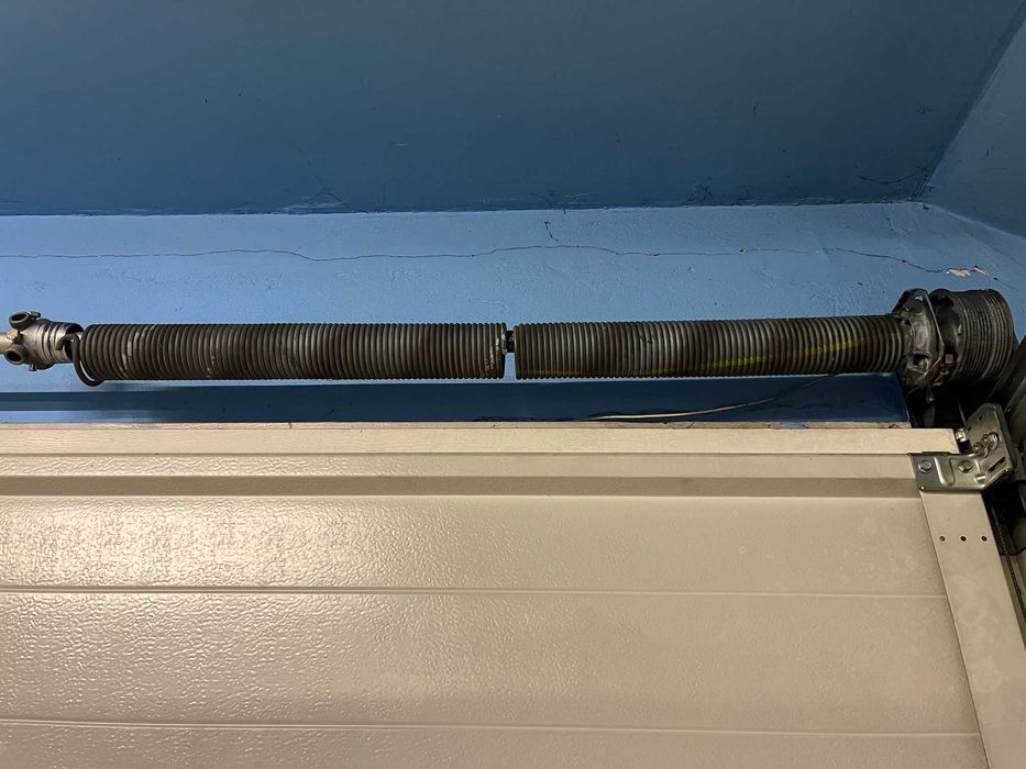 Serwis naprawa przegląd i konserwacja bram garażowych