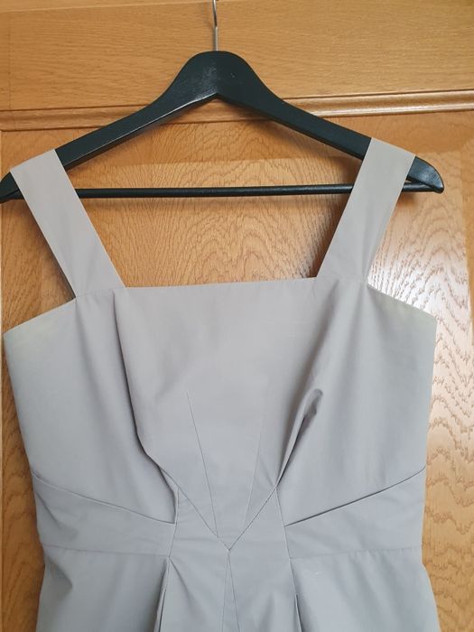 Beżowa sukienka Tiffi rozmiar M.