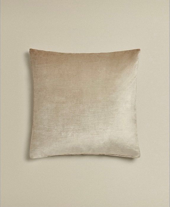 Capa de Edredão e Fronhas de Almofadas em Veludo Zara Home