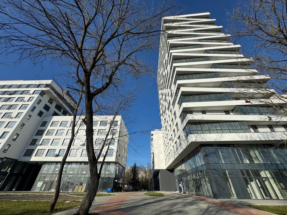 ЗДАНИЙ Продаж 2 кім. квартири + кухня-студія вул. Замарстинівська 134А