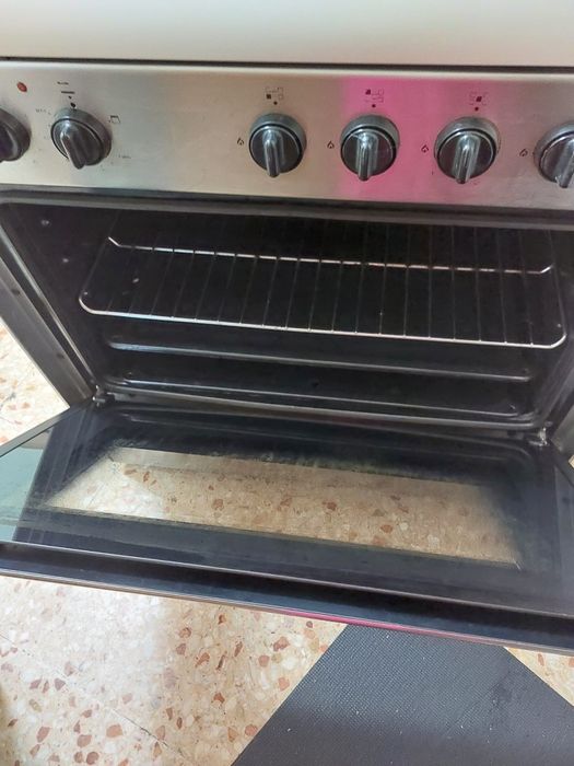 Fogão marca Meireles