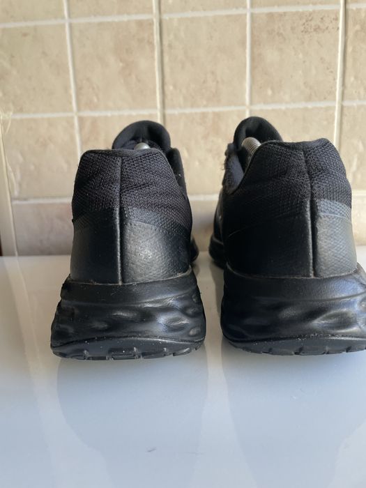 Nike Revolution 7 , розмір 42,5