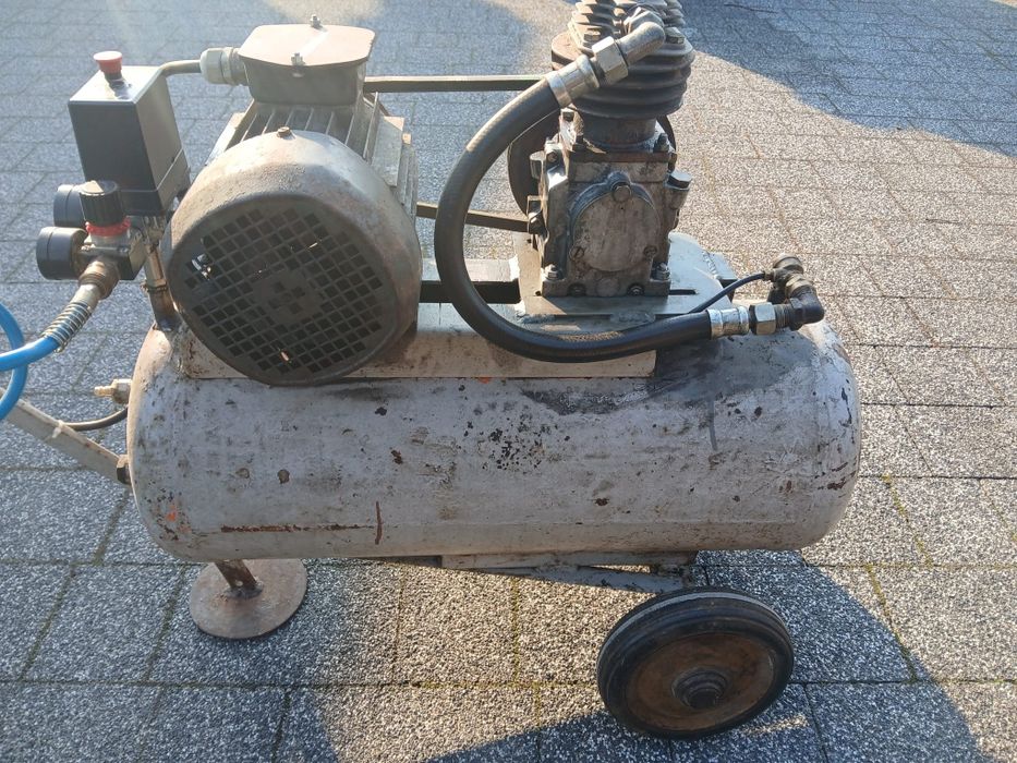 Sprzedam kompresor 50L