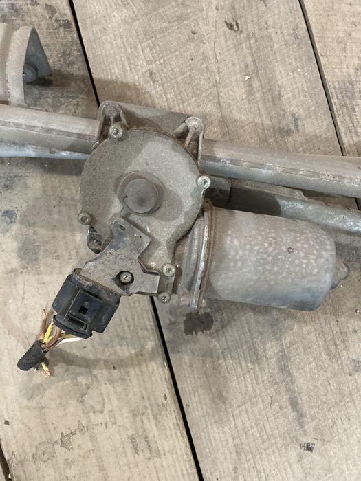 Трапеція склоочисників опель зафіра б