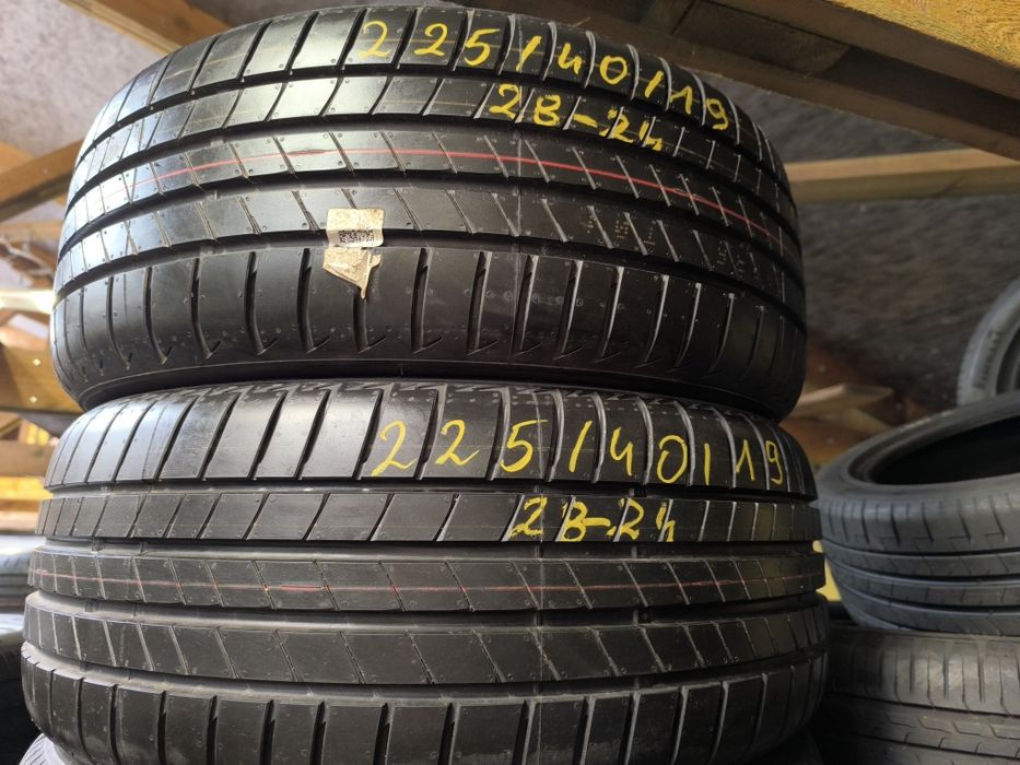 Opony Bridgestone T 005 225/40/19 komplet nowe demo