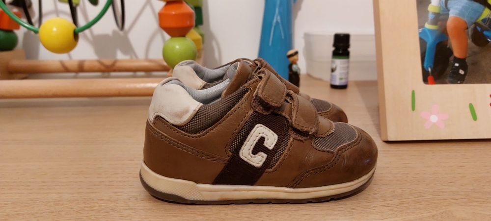 Sapatos Chicco tamanho 22