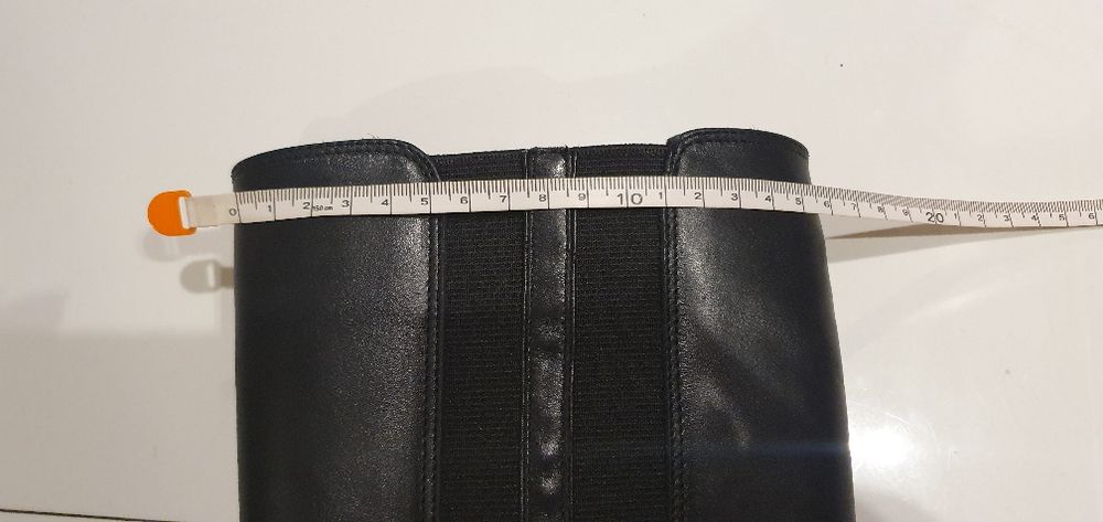 Skórzane oficerki Gino Rossi