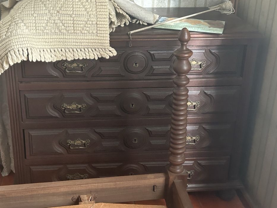 Conjunto trabalhado quarto casal