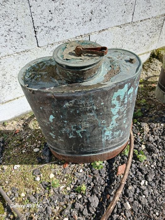 Dois Pulverizadores em cobre antigos