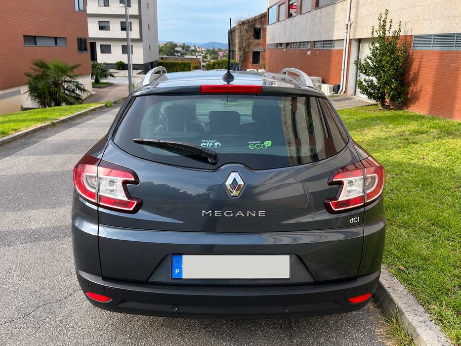 Renault Mégane Sport Tourer 1.5 dCi 2015 – Muito estimada – Manutenção recente — photo 3