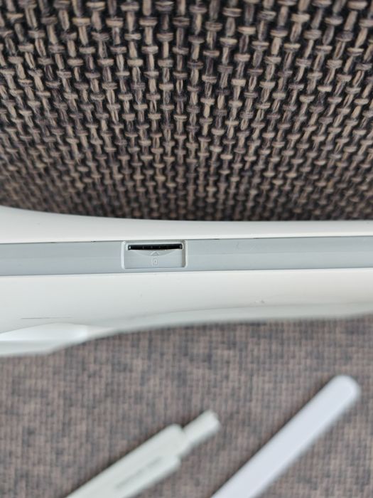 Router ZTE na kartę sim z 2 antenami asymetrycznymi sygnał GSM Wzmacni