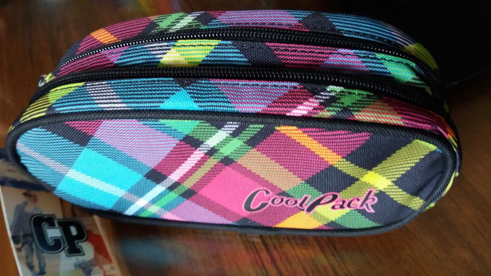 Piórnik - saszetka podwójna 2 suwaki CoolPack, nowy.