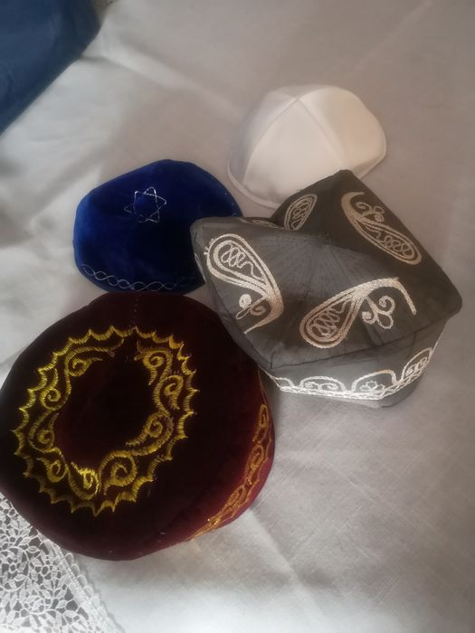 Jarmułki nakrycia glowy