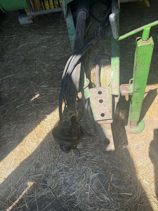 Sprzedam prase John deere 540