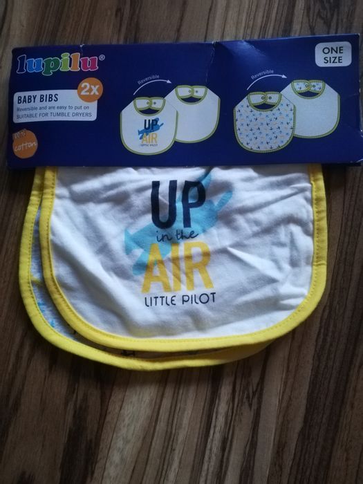 2pack nowych bawełnianych śliniaczków dla chłopca