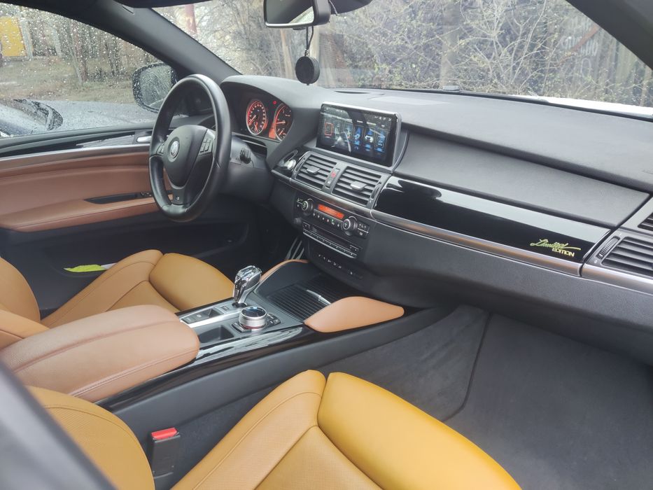 Продам официального идеального х6 40д