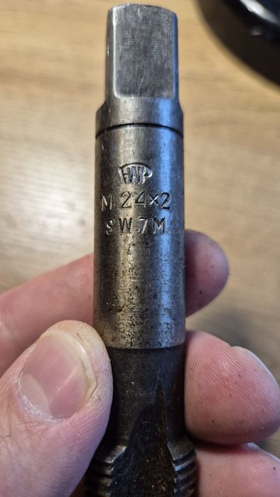 Gwintownik FWP M24x2 - SW7M , z PRL