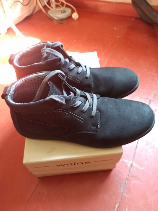 Мужские нубуковые туфли ботинки wojas