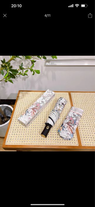 Продам зонт Dior