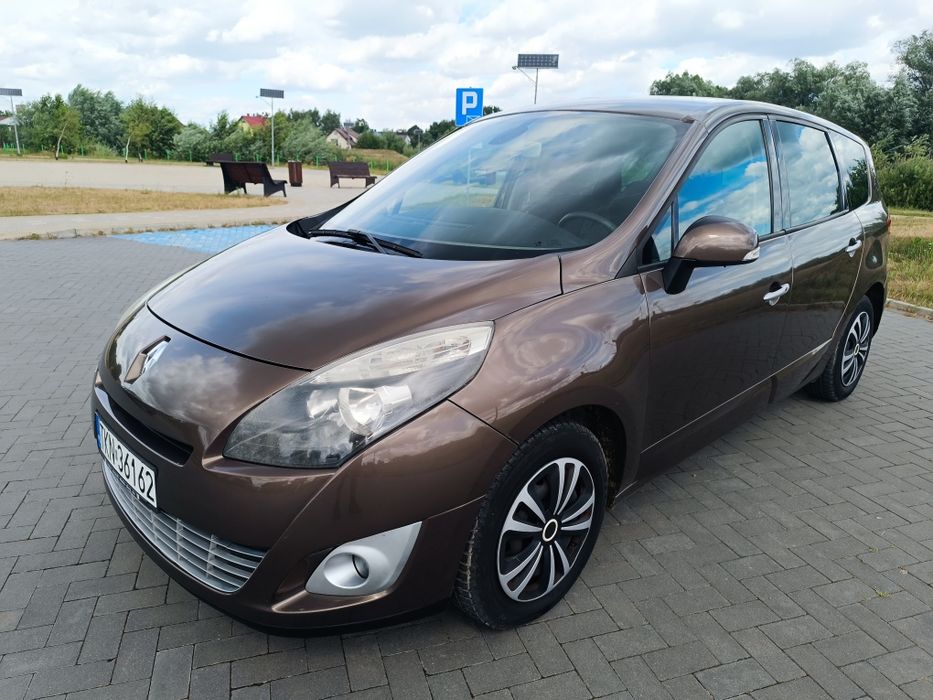 Renault Grand Scenic 7 osób