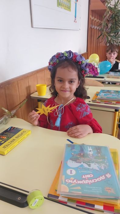 Український обʼємний віночок