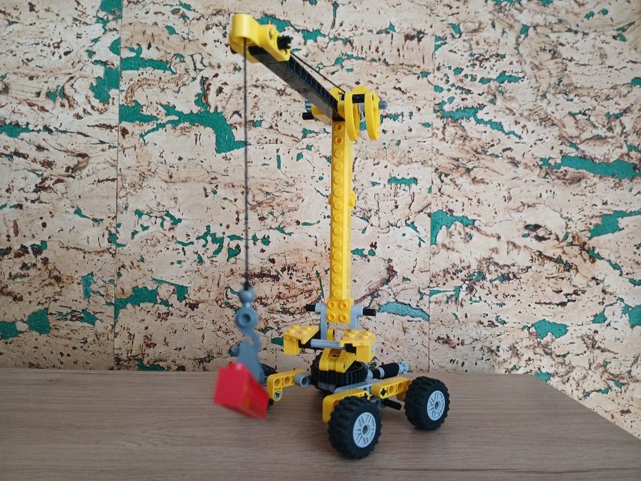 Lego 8720 Technic Dźwig RT
