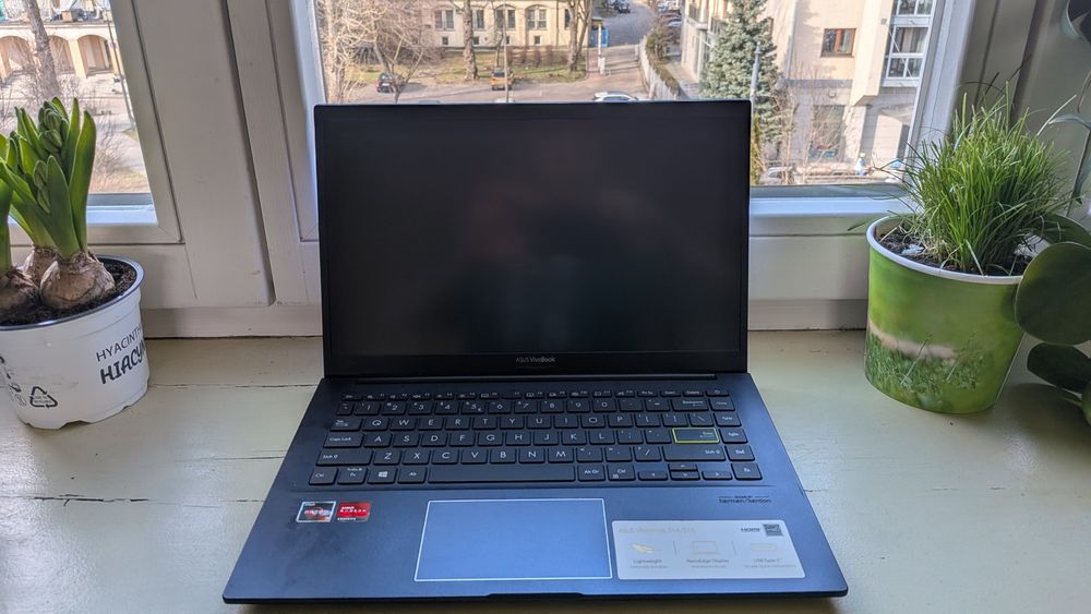 Szybki ASUS VivoBook 14 | Ryzen | 8GB/512GB | NOWA BATERIA | Stan BDB