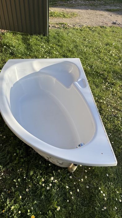 Ванна з кріслом