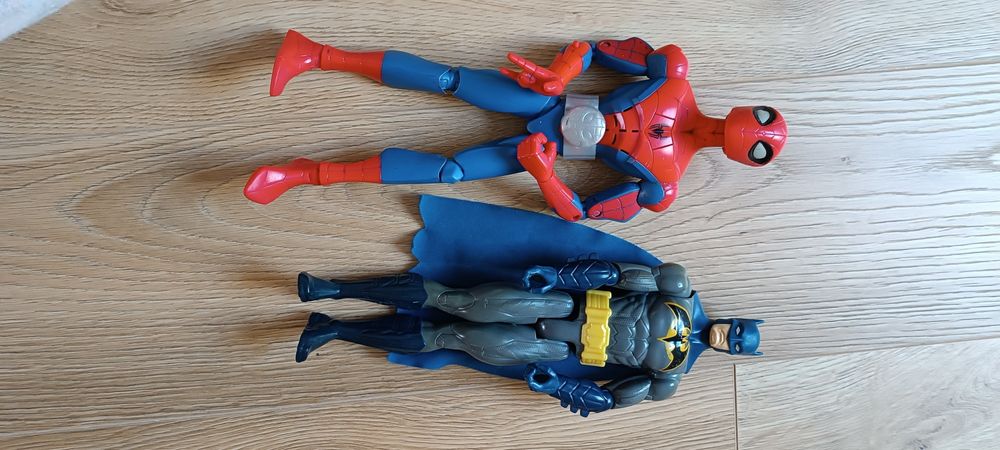 Toys, Spider-Man + Batman64738967163395120