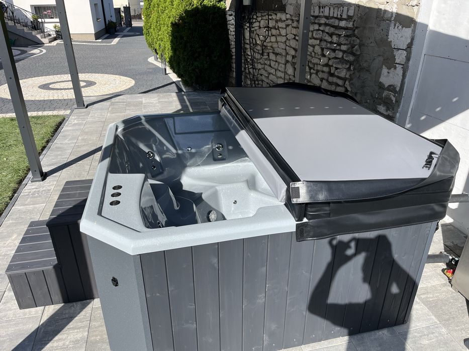 Balia ogrodowa prostokątna, kwadratowa, jacuzzi, bania, hydromasaż