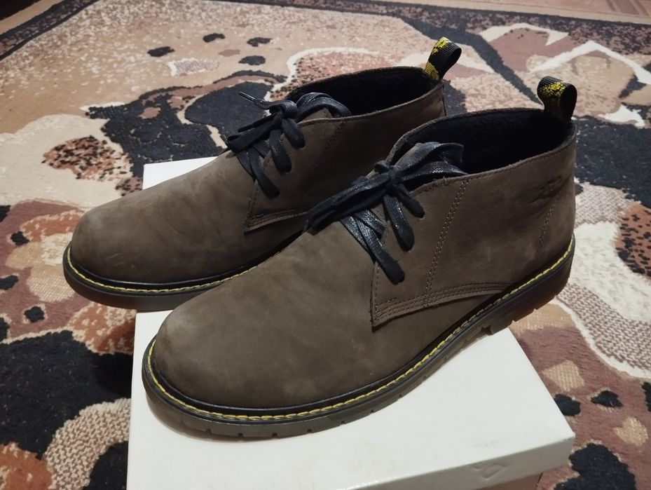 Чоловічі ботинки 44 розміру