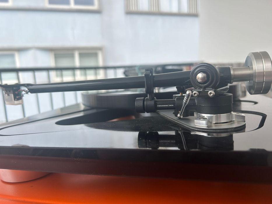 Rega RP8 + agulha “DYNAVECTOR XX-2 MKII” + TT-PSU +Caixa acrilico REGA