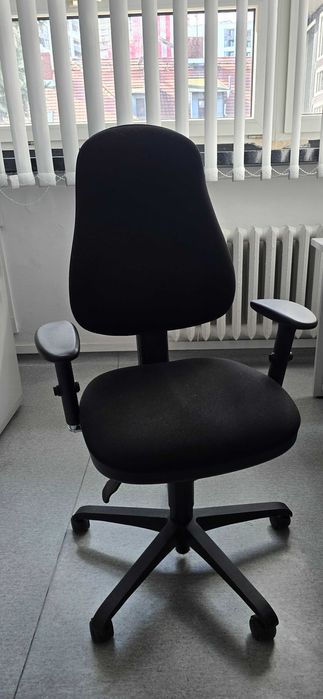 krzesła biurowe, konferencyjne, fotele, stołki