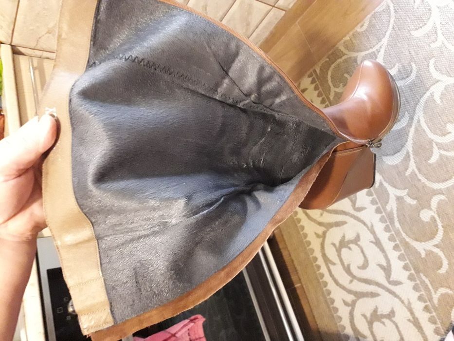 Шкіряні демисезонні сапоги