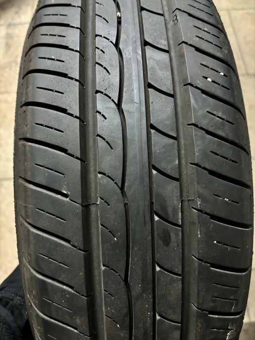 Bardzo ładny komplet opon Dunlop - montaż, gwarancja i faktura