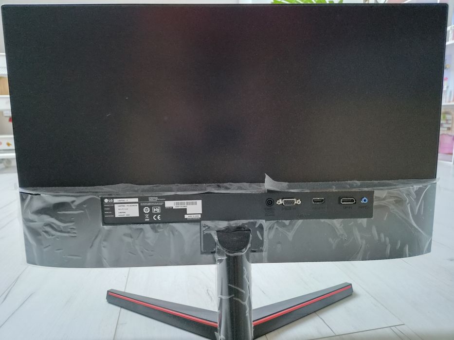 Monitor LG 24 cale