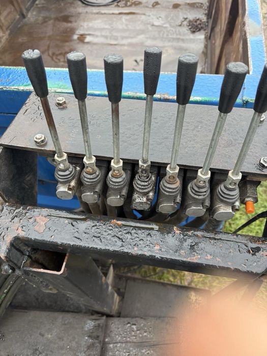 Маніпулятор DAF самоскид обмін