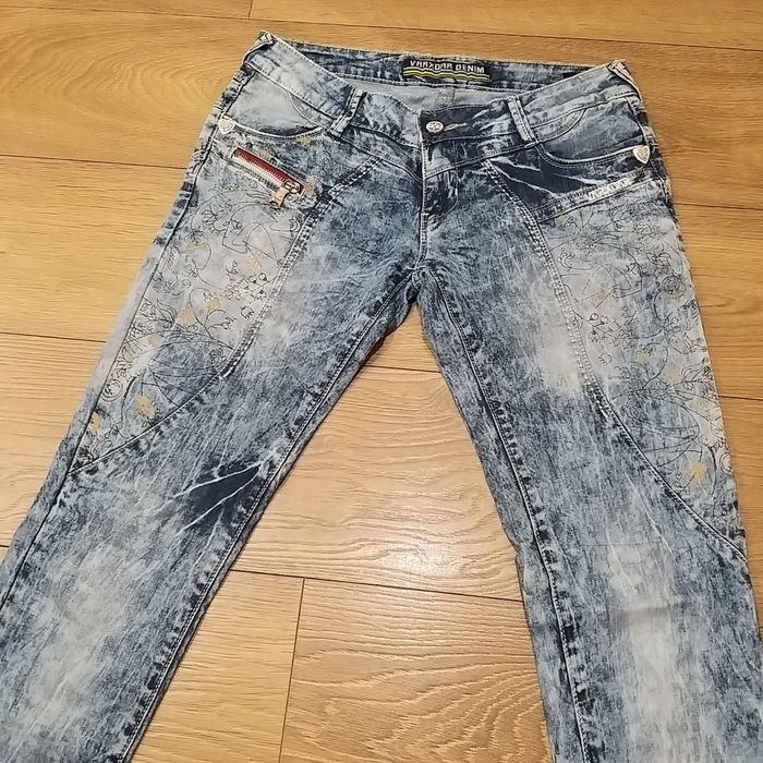 Продам Джинсы  рр 29
